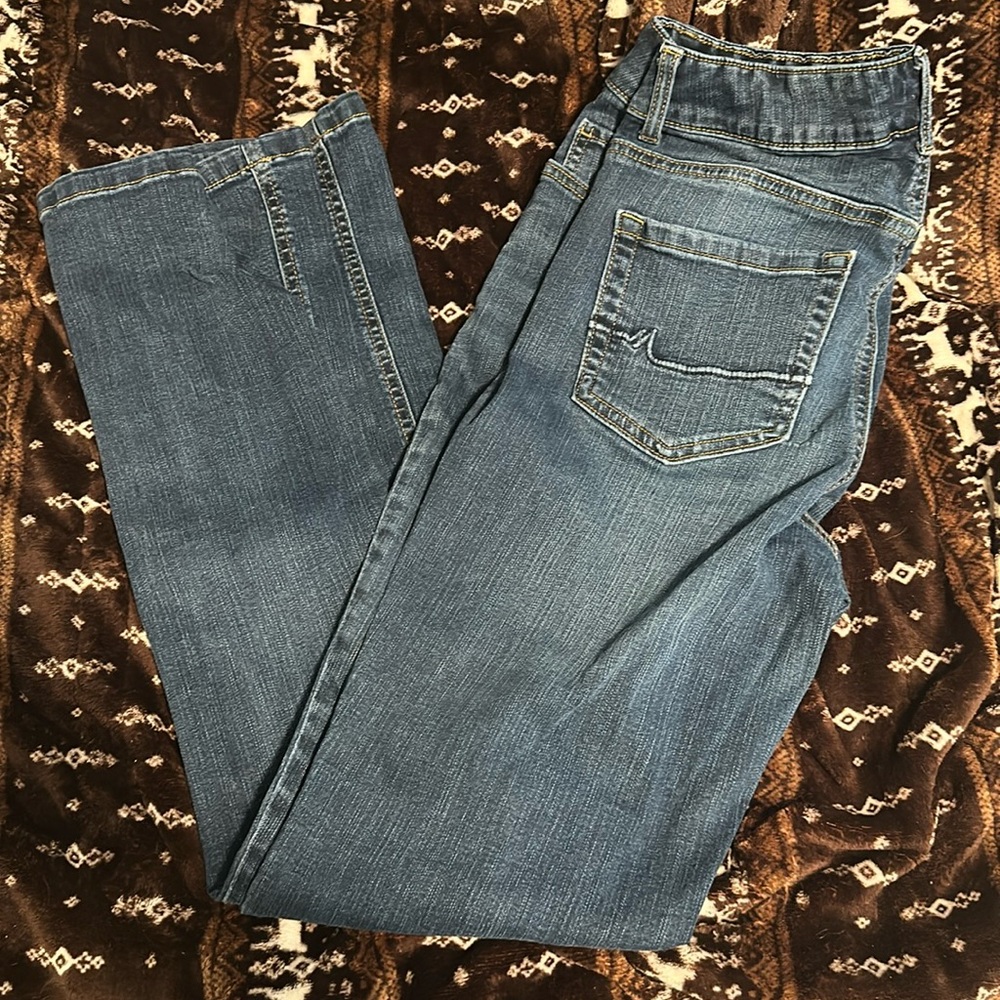 Boot cut m jeans by maurices high rise curvy jeans size 8